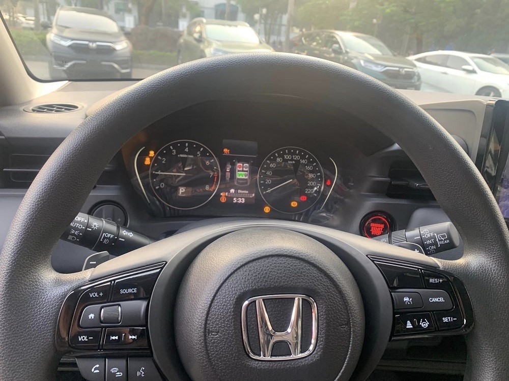 Cận cảnh Honda HR-V phiên bản G tại đại lý