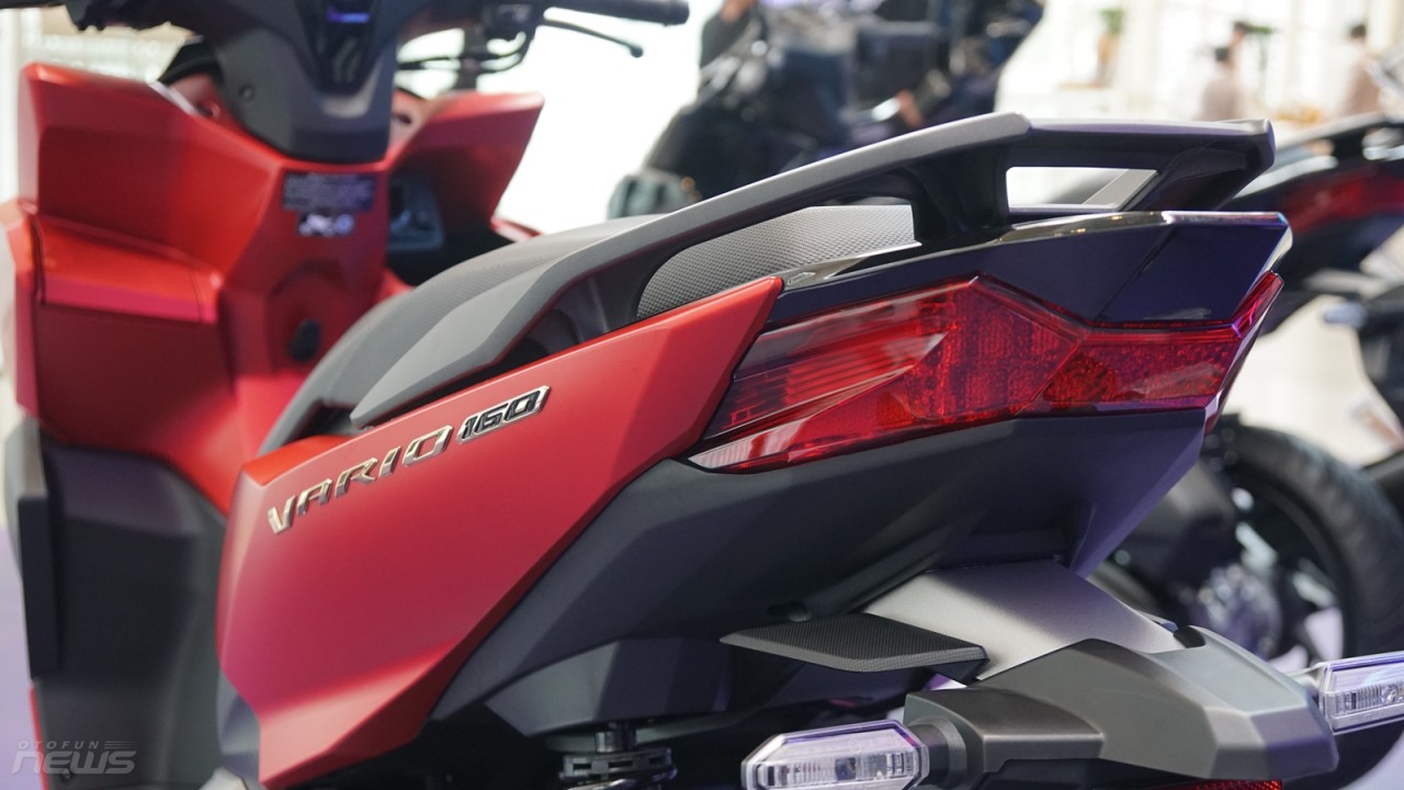 Cận cảnh Honda Vario 160 hoàn toàn mới vừa ra mắt tại Việt Nam Cận cảnh Honda Vario 160 hoàn toàn mới vừa ra mắt tại Việt Nam