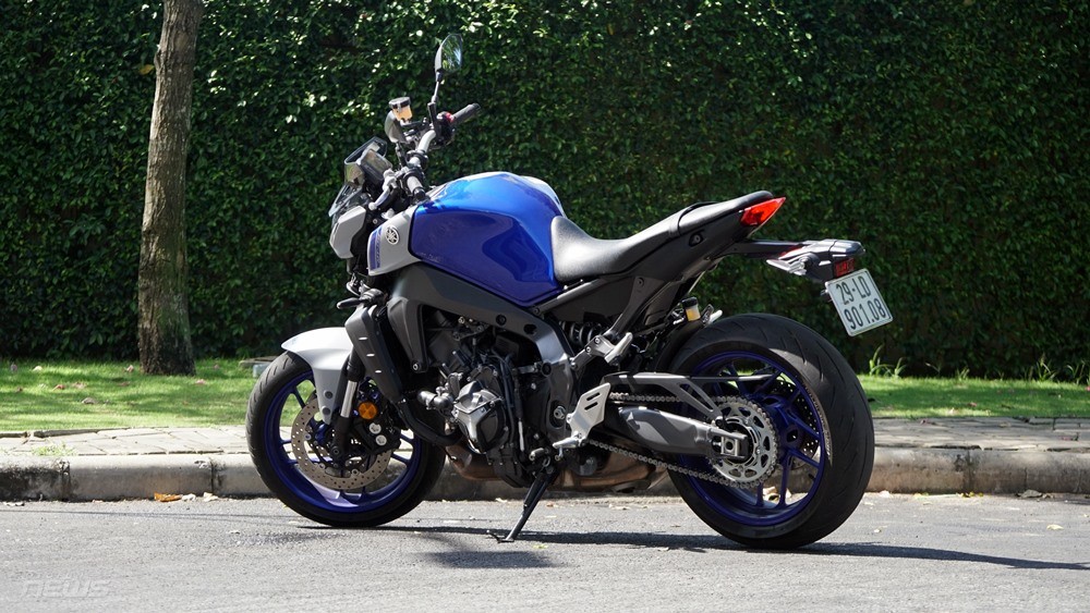 Yamaha MT-09 mẫu Hyper Naked thiết kế lạ mắt dành cho giới trẻ