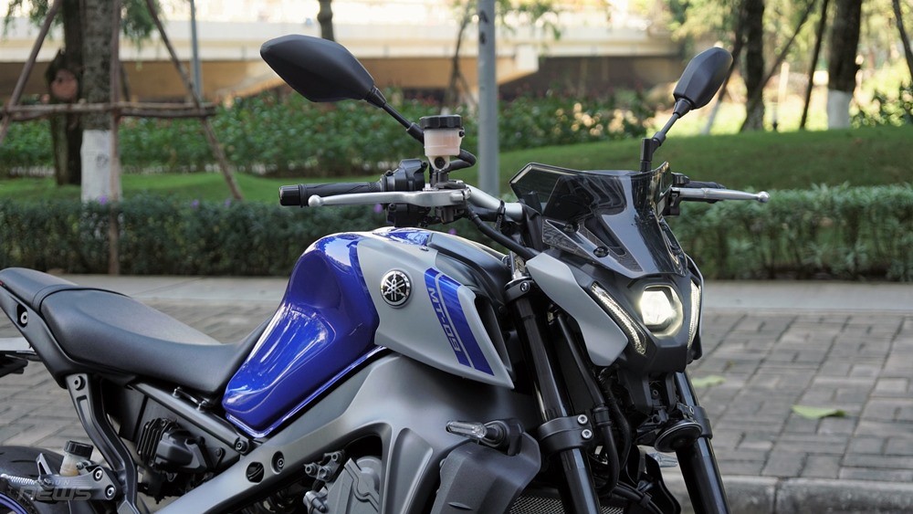 Yamaha MT-09 mẫu Hyper Naked thiết kế lạ mắt dành cho giới trẻ