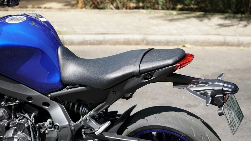 Yamaha MT-09 mẫu Hyper Naked thiết kế lạ mắt dành cho giới trẻ