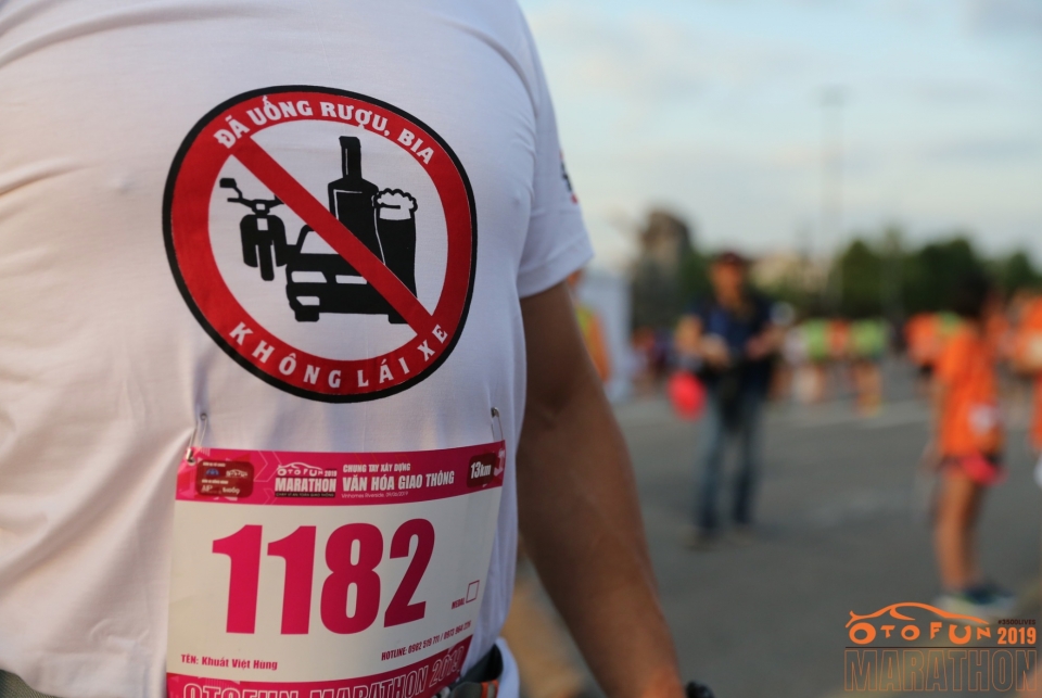 vdv khuyet tat tham gia giai chay otofun marathon chay de chien thang chinh minh