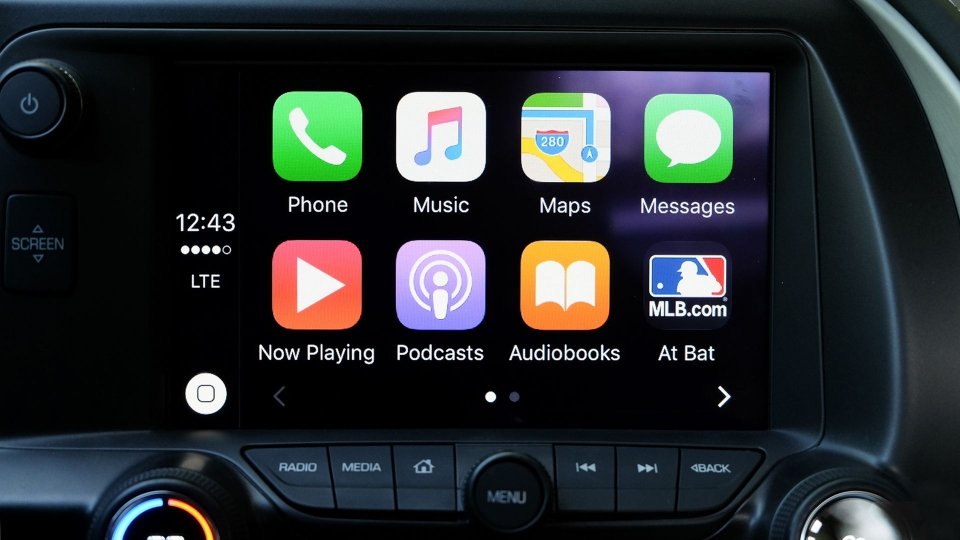 xe toyota bat dau ho tro apple carplay tren iphone