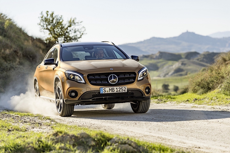 Mercedes-Benz GLA và GLB sẽ có máy dầu diesel 2.0L