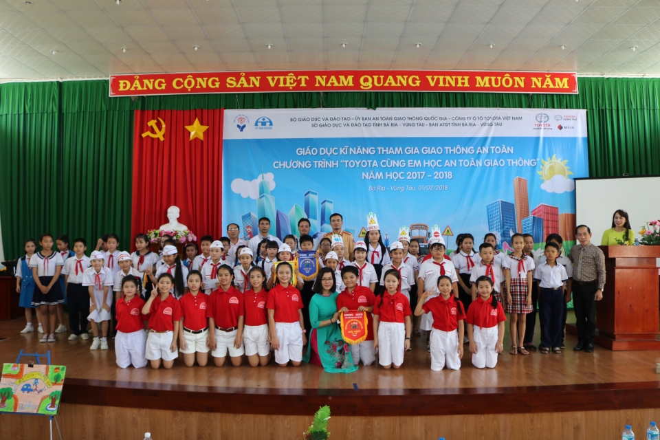 tang cuong dao tao an toan giao thong cho giao vien va hoc sinh