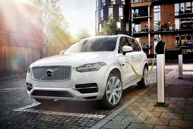 Volvo "đặt cược" tương lai vào xe điện và xe Hybrid