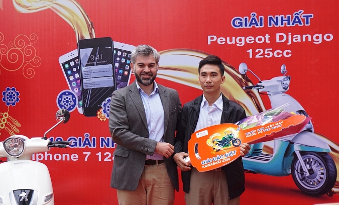 Total Việt Nam trao giải khuyến mãi nhãn hàng Total Hi-Perf