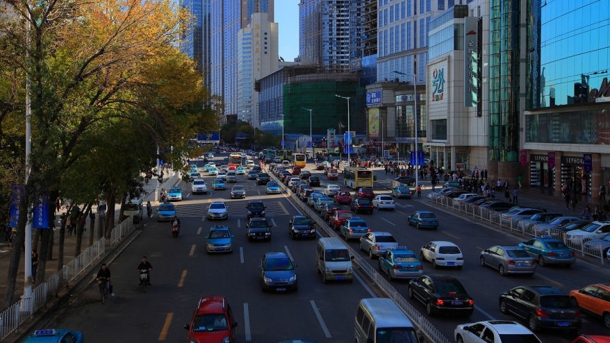 Địa phương Trung Quốc cấm nửa lượng xe ra đường để giảm ô nhiễm