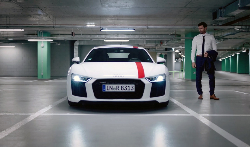 audi r8 doi mat nguy co tuyet chung