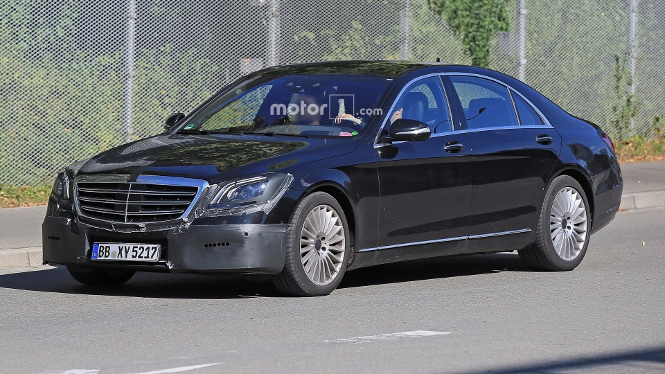 mercedes benz s class 2018 se ra mat trong thang nay
