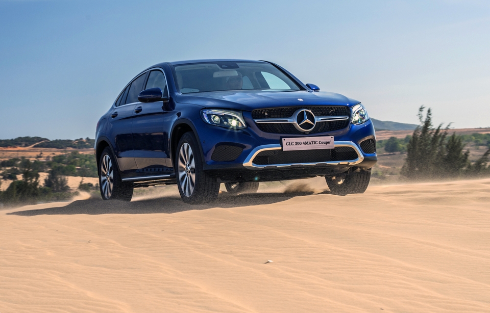 can canh mercedes benz glc coupe gia 2889 ty dong vua ra mat tai viet nam
