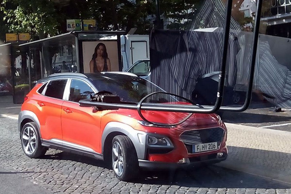 Hyundai KONA sẽ có biến thể chạy điện hoàn toàn