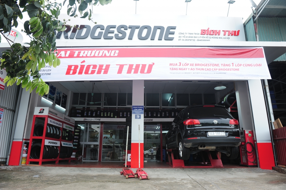 dich vu lop xe du lich dung chuan tai ngoai thanh ha noi
