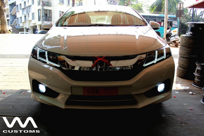 Độc đáo Honda City độ đèn LED Audi