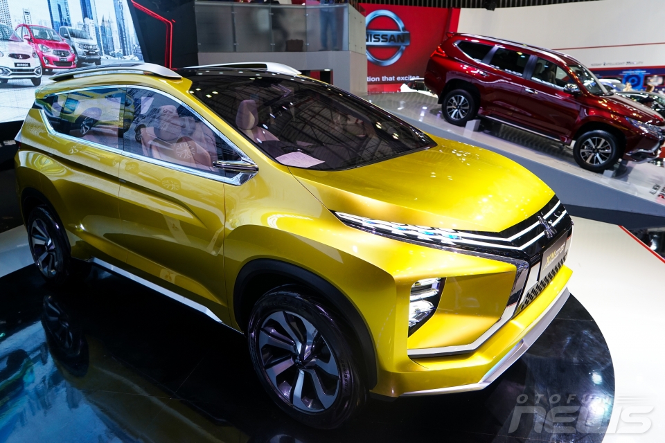 vms 2017 xm concept hien than cua ngon ngu thiet ke hien dai nha mitsubishi