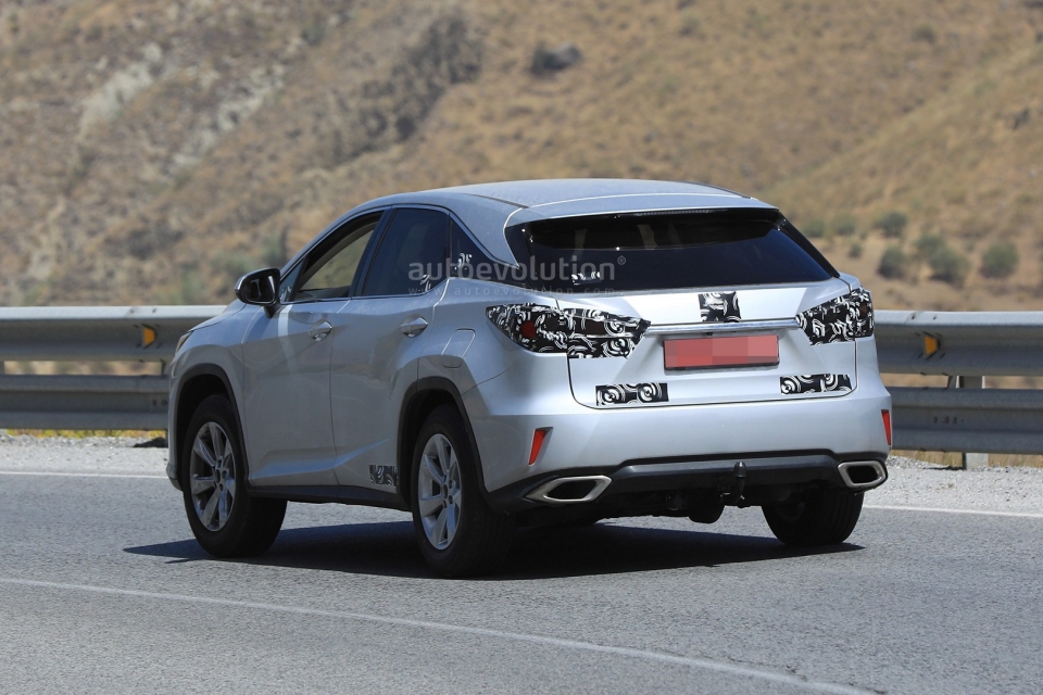 tokyo 2017 lexus se trinh dien rx the he moi tai trien lam