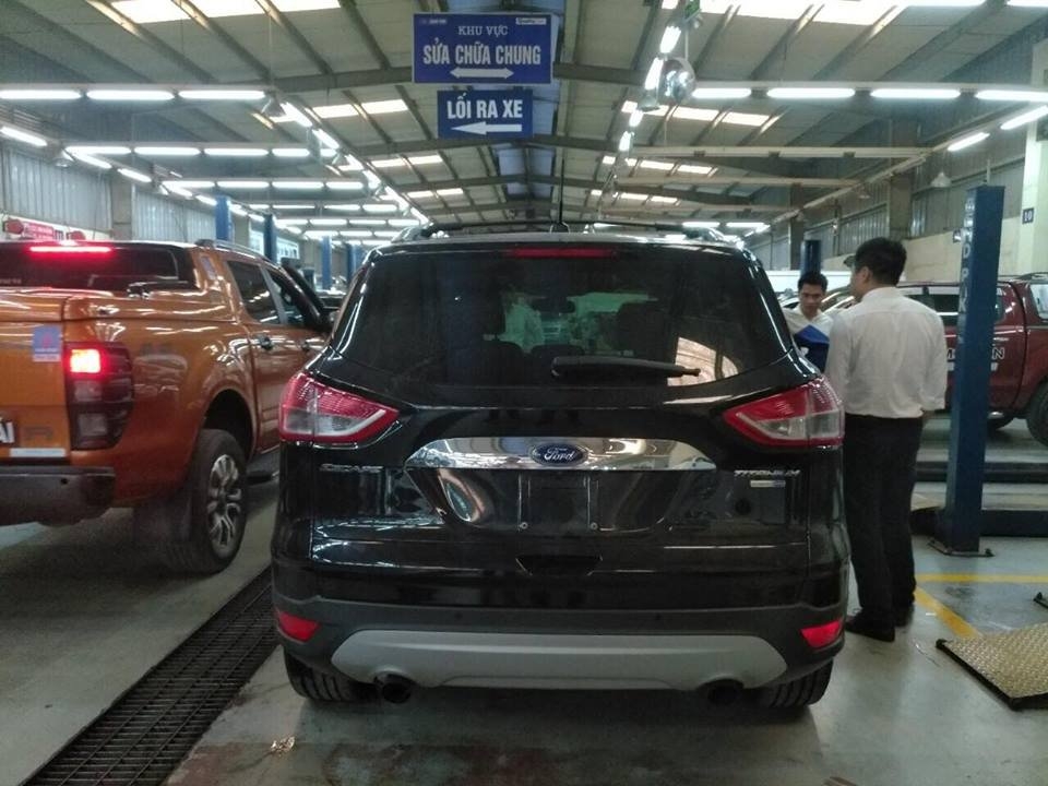 ro ri hinh anh ford escape 2017 o viet nam