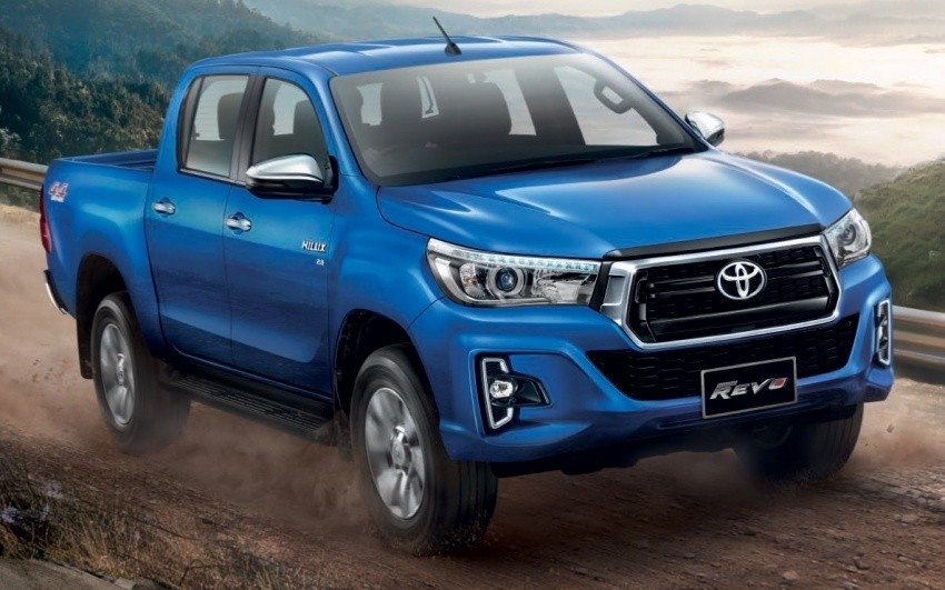 toyota hilux 2018 xuat tran tai thai lan voi ngoai hinh giong tacoma