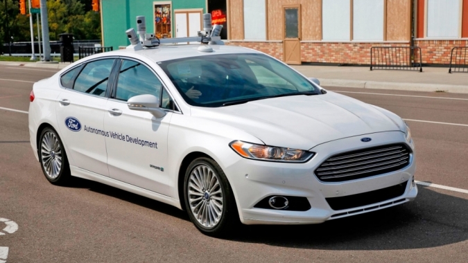 Ford: Xe Hybrid phù hợp hơn xe điện trong ứng dụng tự hành