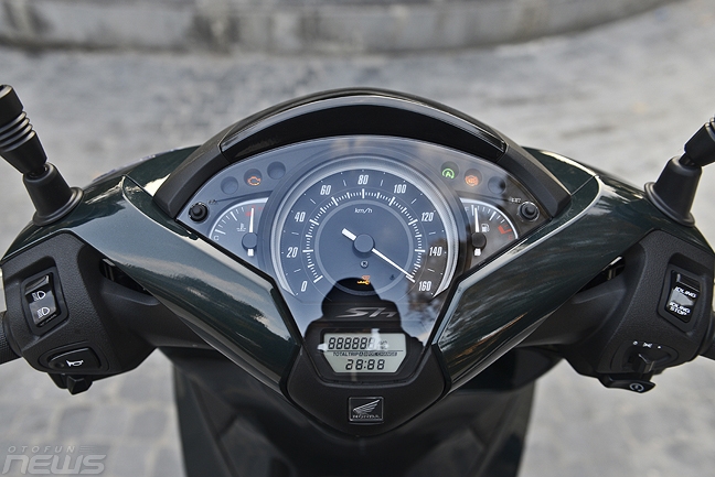 honda sh 150 abs suc hap dan tu nhung nghich ly