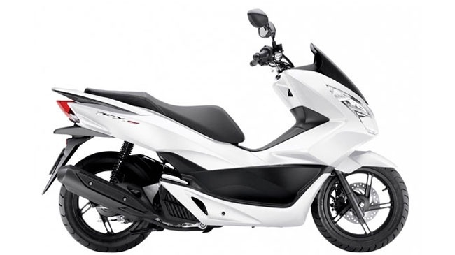 trai nghiem nhanh saloon duong pho honda pcx 150