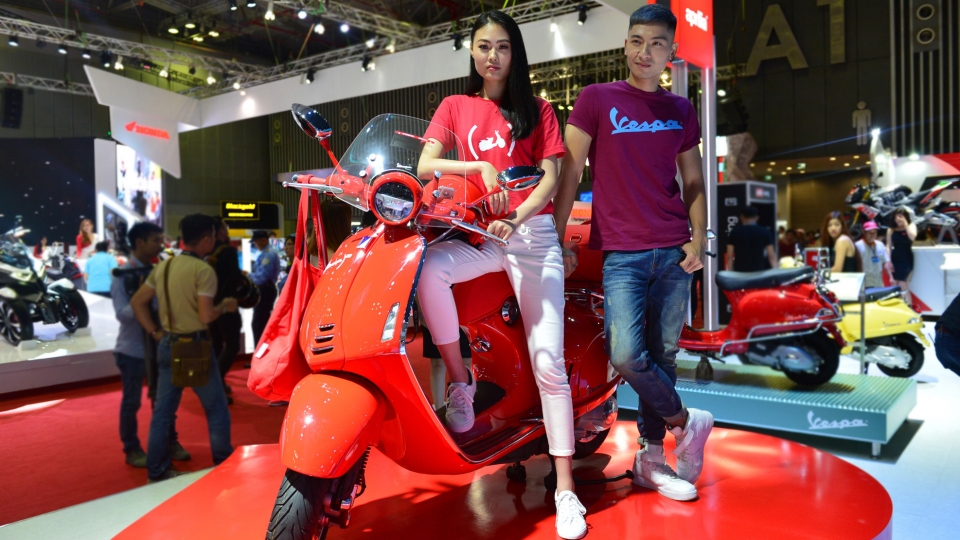 [VMCS 2017] Độc đáo phòng trưng bày đa thương hiệu Motoplex của Piaggio