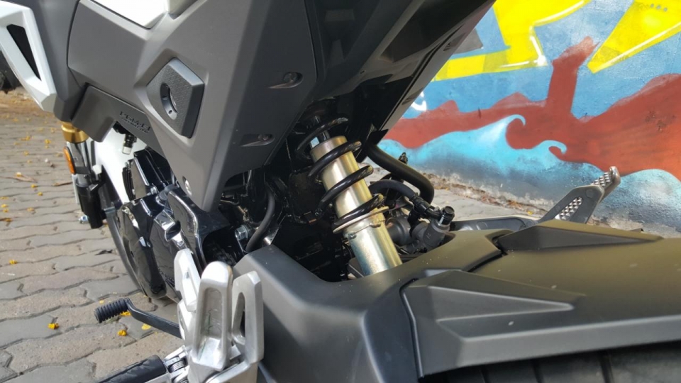 honda msx 2017 them mon moi vung dam me