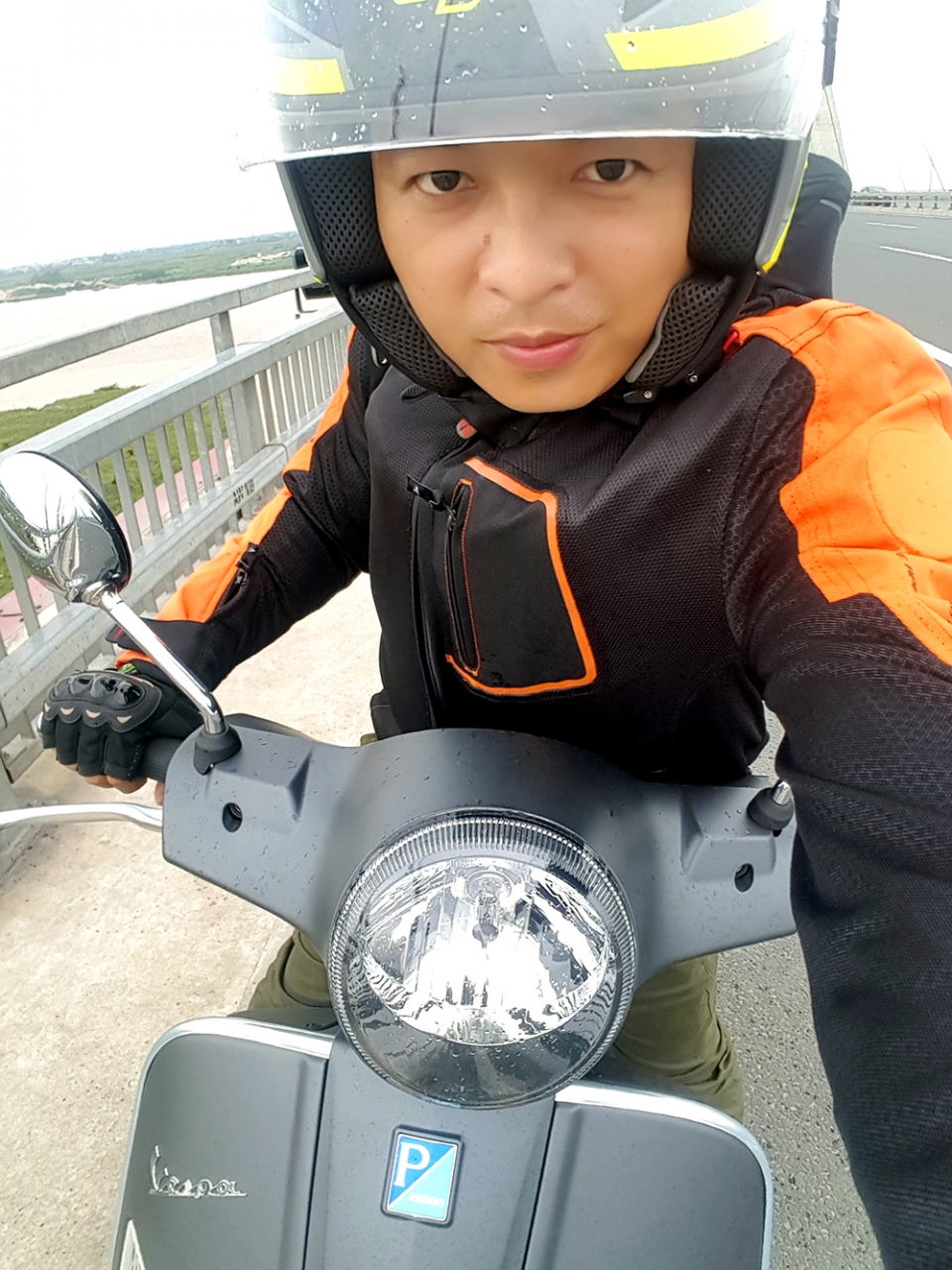 vespa gts super 300 nhung trai nghiem thuc te