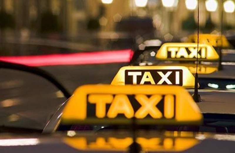 cuoc chien taxi va phat sung mo man cua cach mang 40