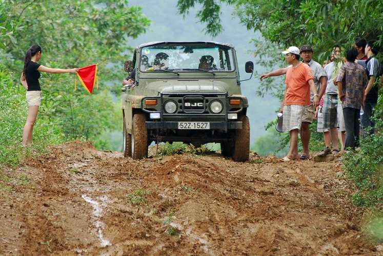 vo lang vang 2008 off road ky niem sinh nhat lan thu 2 cua dien dan otofun