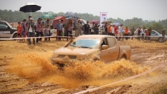 voc 2015 hanh trinh chinh phuc ngoi vuong cua mitsubishi triton