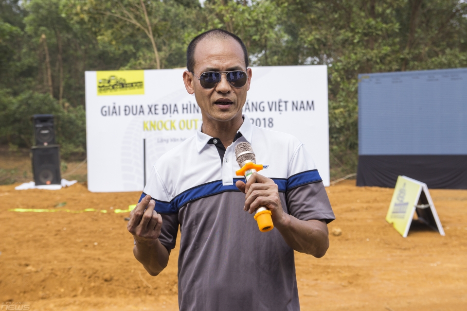 duong dua knock out the king thu thach ki nang lai xe offroad toc do cao