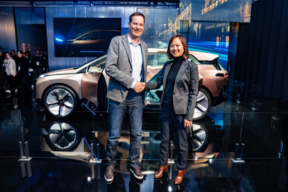 BMW trở thành hãng xe đầu tiên ứng dụng trợ lý ảo của Alibaba ở Trung Quốc bmw tro thanh hang xe dau tien ung dung tro ly ao cua alibaba o trung quoc