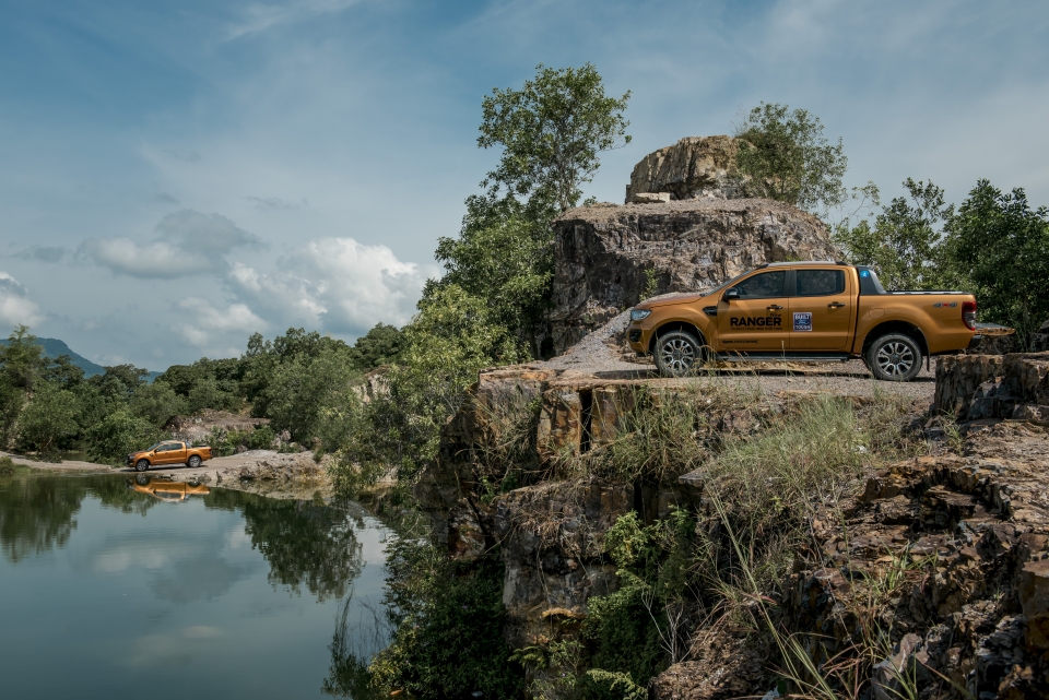 gan 140000 xe ban tai ford ranger ban ra tai chau a