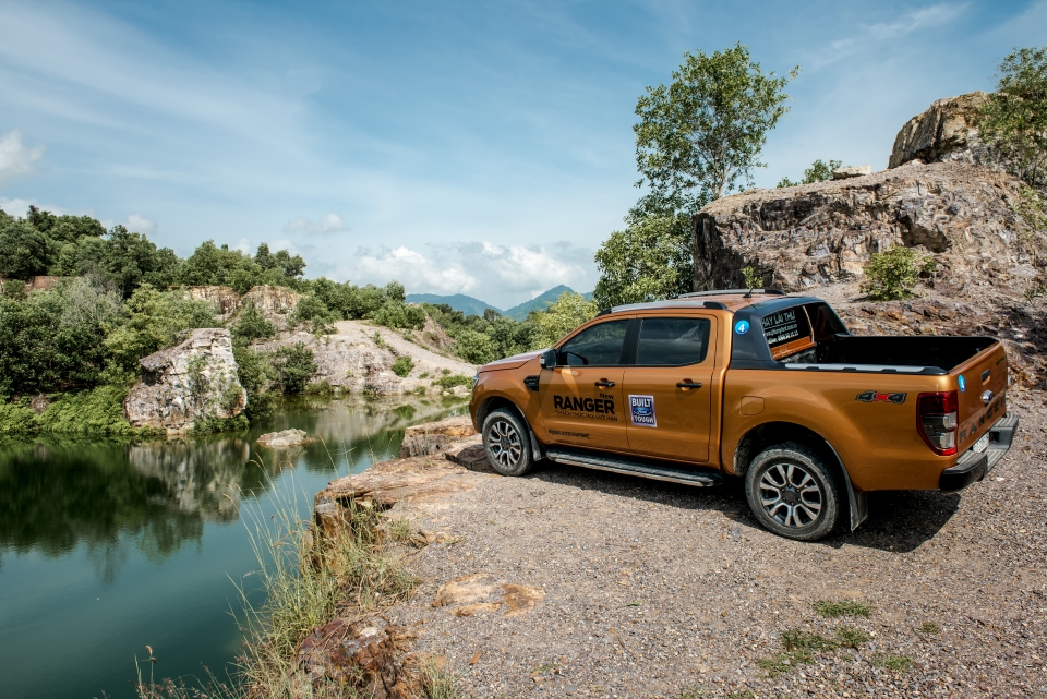 gan 140000 xe ban tai ford ranger ban ra tai chau a