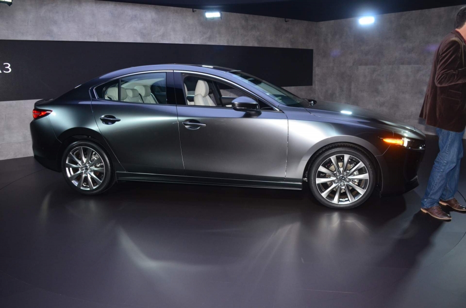 mazda 3 2019 co gia tu 22 nghin usd tai my