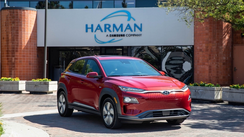 Hyundai Kona động cơ điện có giá gần 30.000 USD tại Mỹ