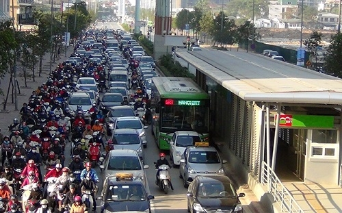 Từ 6-2, xe buýt nhanh Hà Nội hết miễn phí