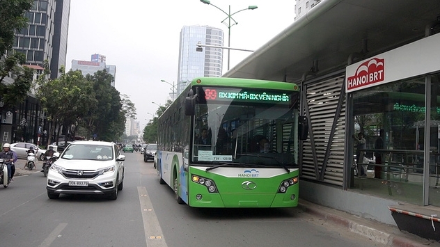 Hà Nội: Tuyến buýt BRT 01 vận chuyển gần 5 triệu lượt khách sau một năm vận hành