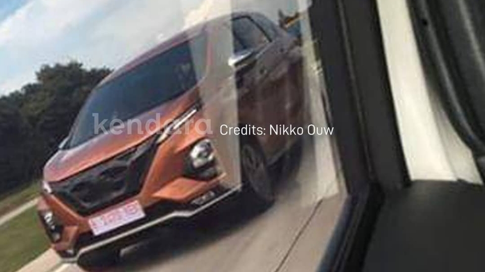Lộ diện MPV Nissan Grand Livina 2019 chạy thử ở Indonesia