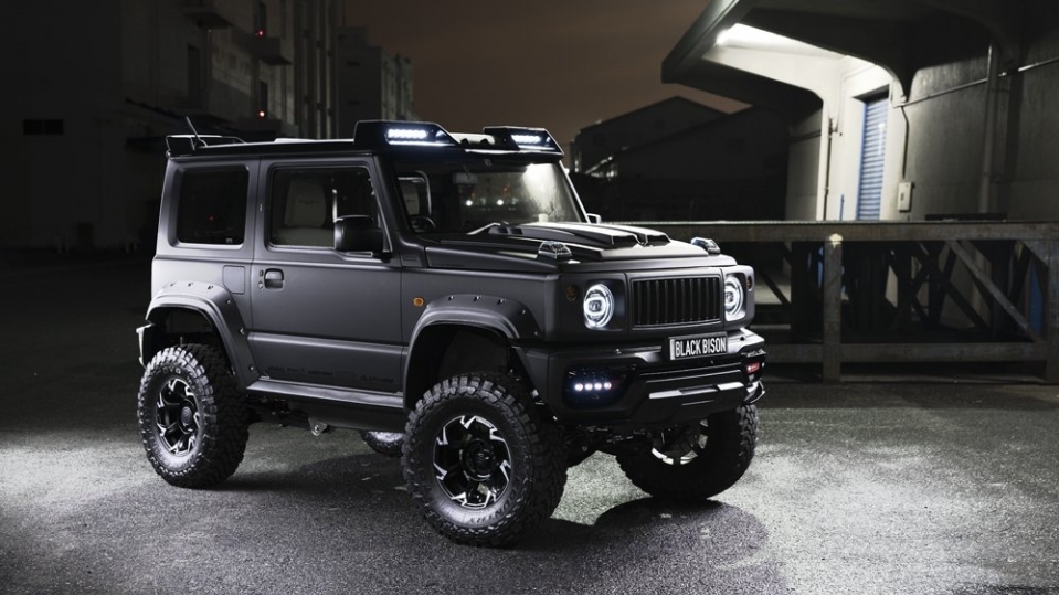 "Thợ săn bóng tối" Suzuki Jimny qua tay độ của Wald International