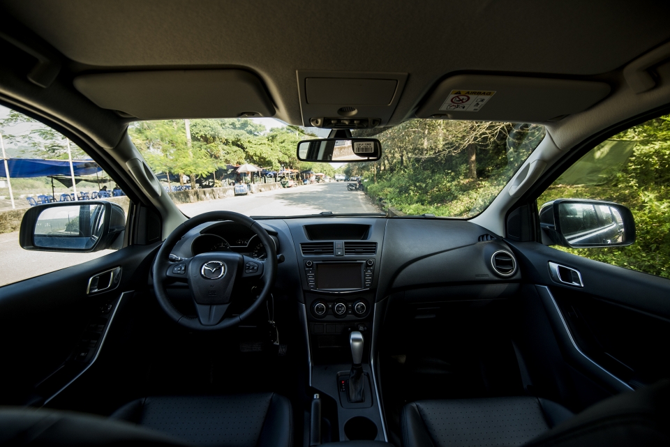 uu dai toi 40 trieu dong khi mua ban tai mazda bt 50