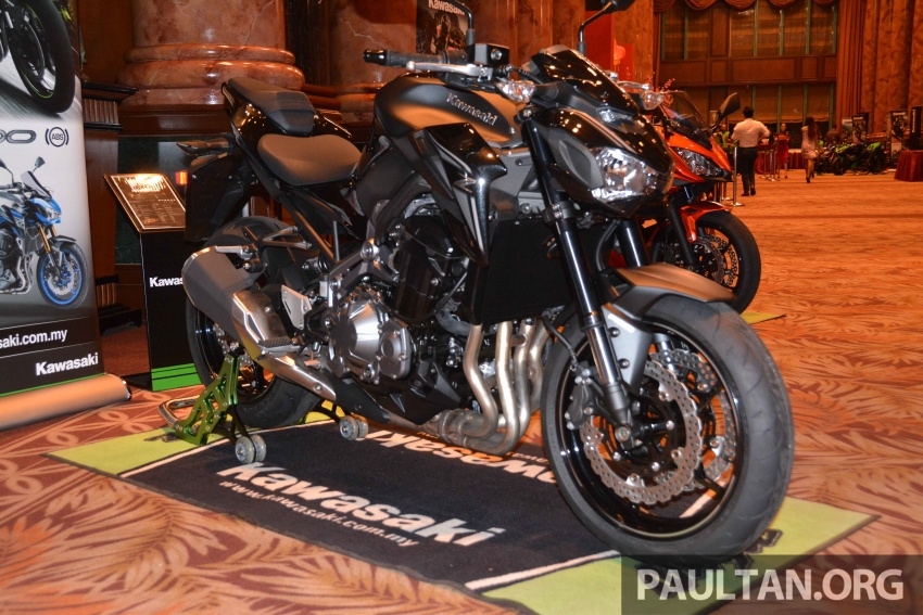 kawasaki trinh lang z900 abs tai malaysia gia tu 11100 usd