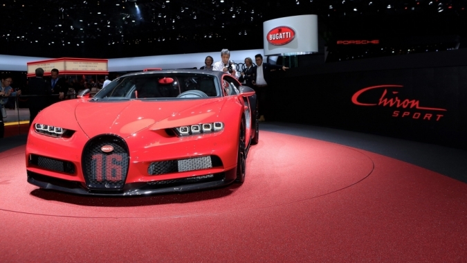 [Geneva 2018] Bugatti gây ấn tượng với siêu xe "triệu đô" Chiron Sport