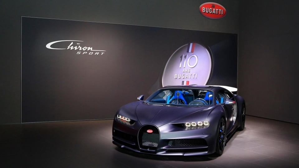 Bugatti công bố Chiron Sport phiên bản kỉ niệm chỉ 20 chiếc được sản xuất