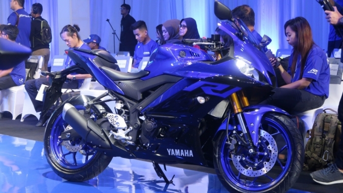 Yamaha YZF-R25 2019 có giá gần 5.000 USD ở Malaysia