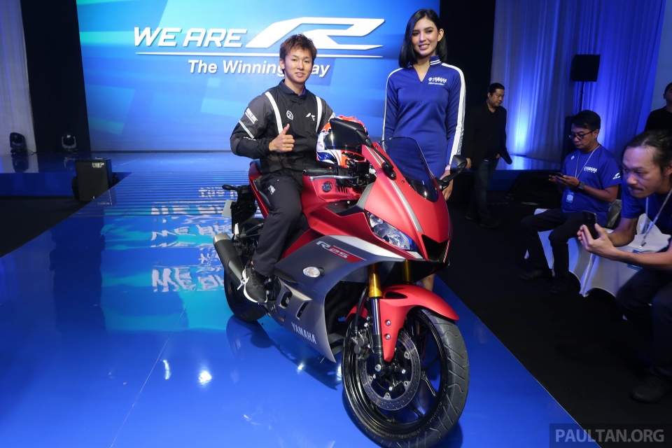 yamaha yzf r25 2019 co gia gan 5000 usd o malaysia
