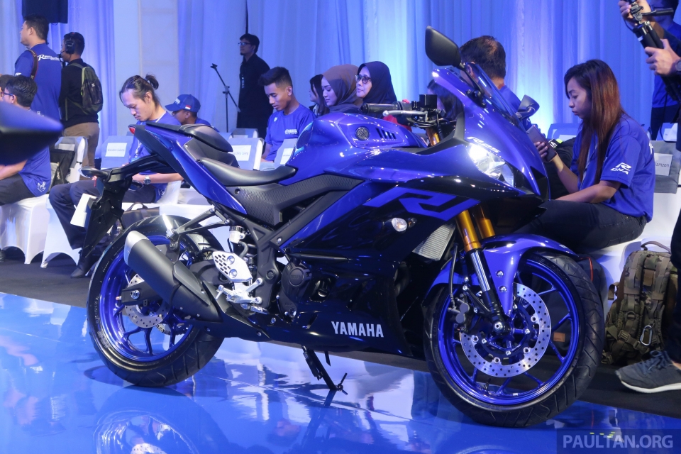 yamaha yzf r25 2019 co gia gan 5000 usd o malaysia
