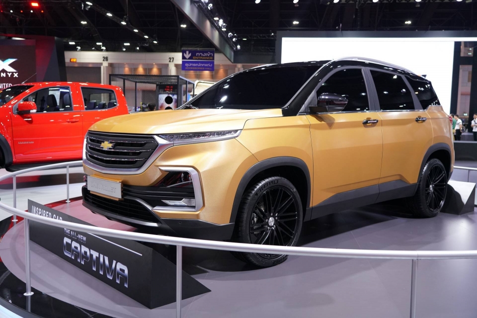 Hình ảnh  giá bán Hyundai Accent 2021 số tự động màu Vàng cát