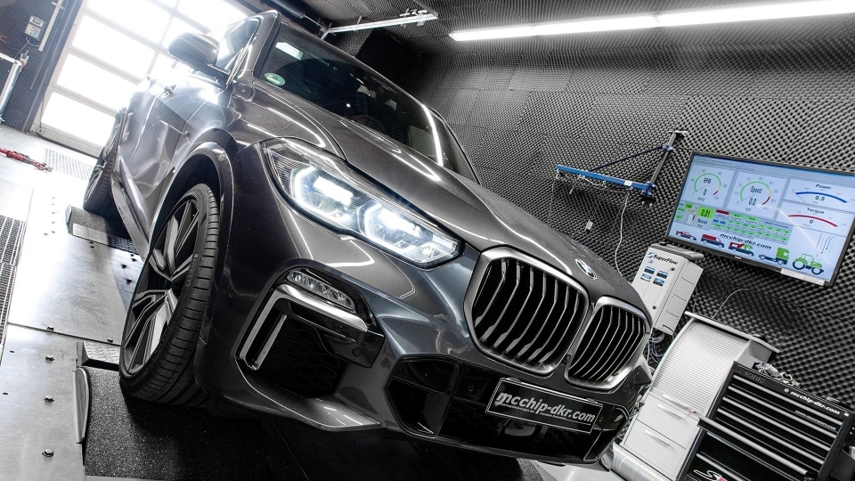 "Thần gió" BMW X5 515 mã lực của McChip